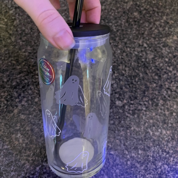 Color changing Halloween glass - Picture 4 of 4